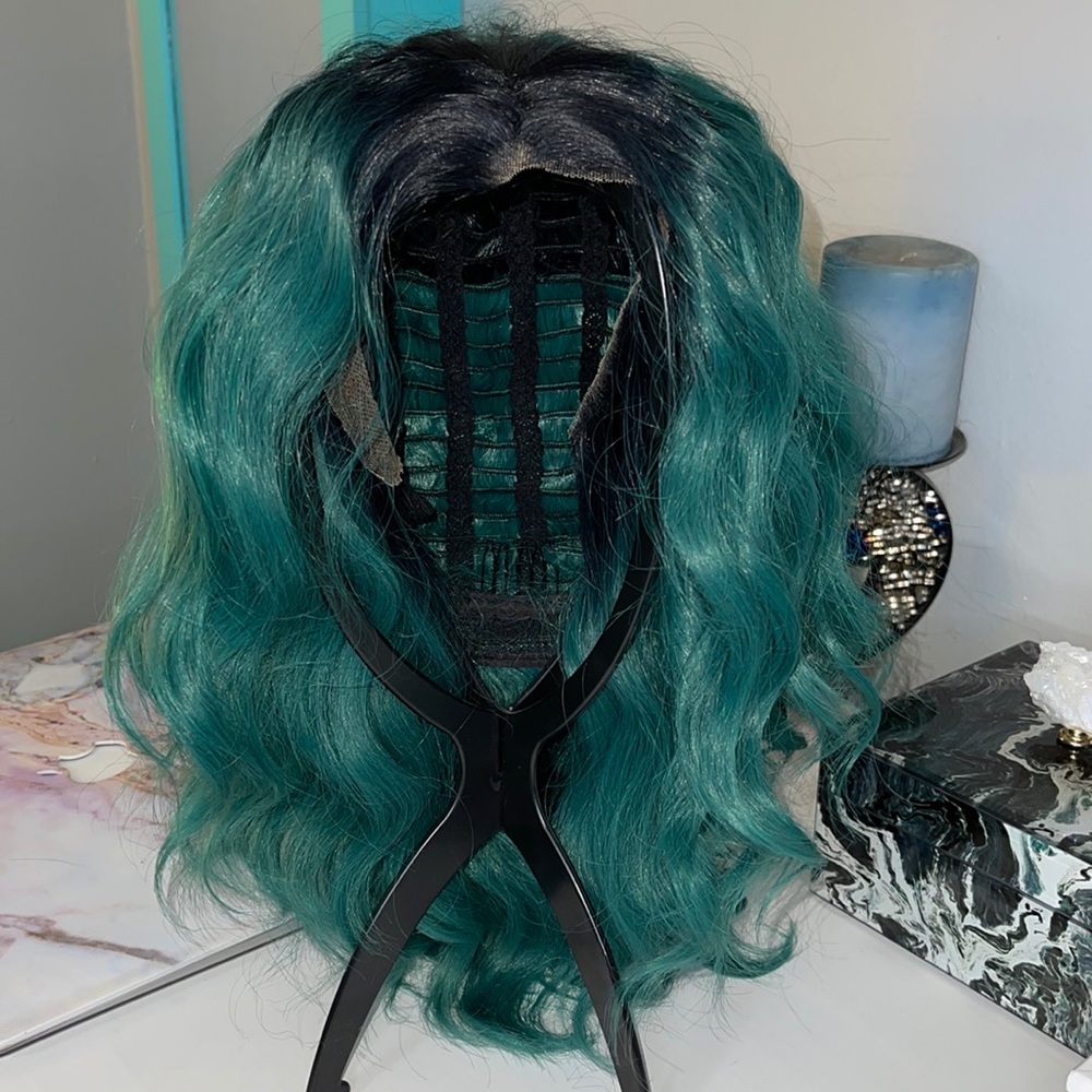 Webster Wigs Green Wig